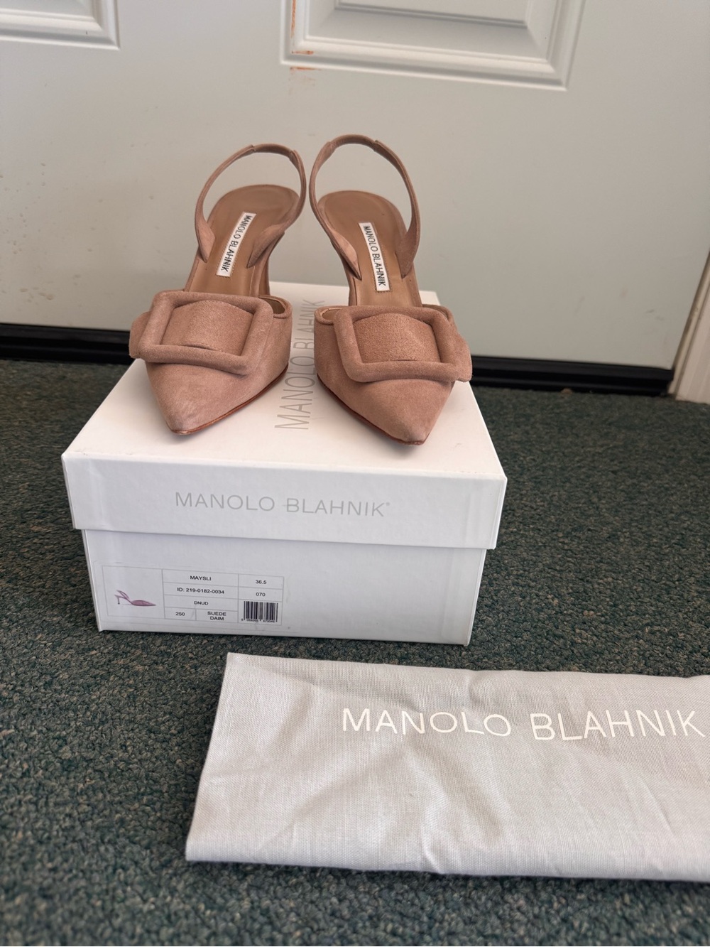 Manolo Blahnik Women's Pink Suede Slingback Flats